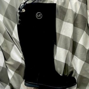 micheal kors boots